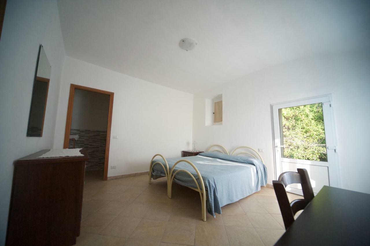 Al Vecchio Convento Mare E Monti Panzió Ortonovo Kültér fotó