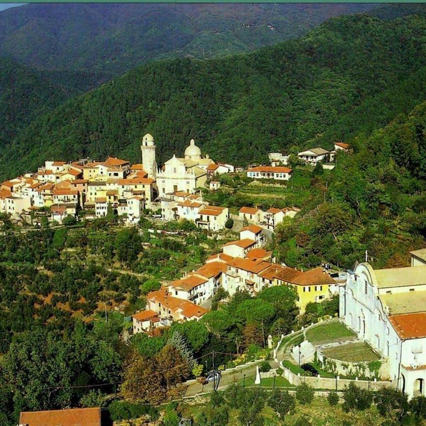 Al Vecchio Convento Mare E Monti Panzió Ortonovo Kültér fotó